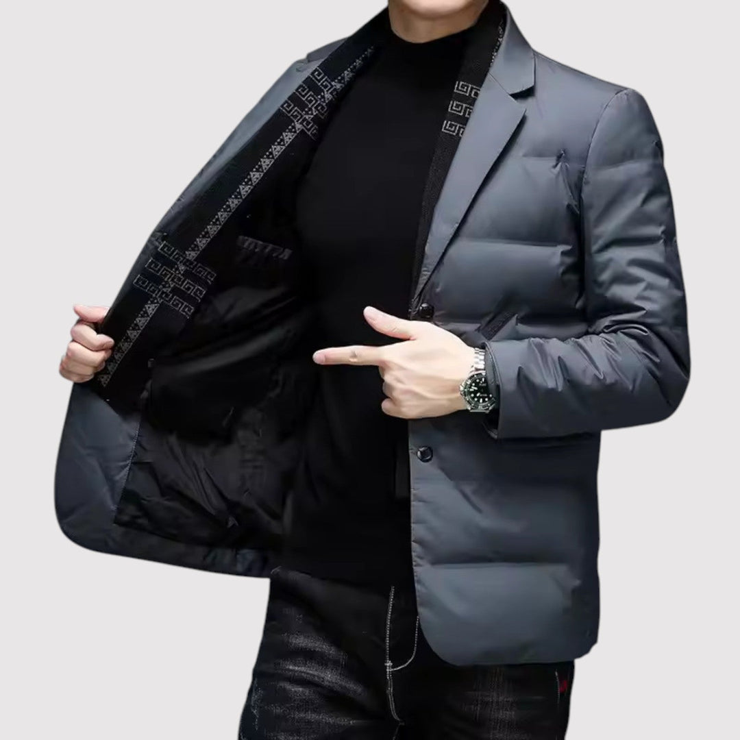 聡史 | ラグジュアリーなダウンジャケット