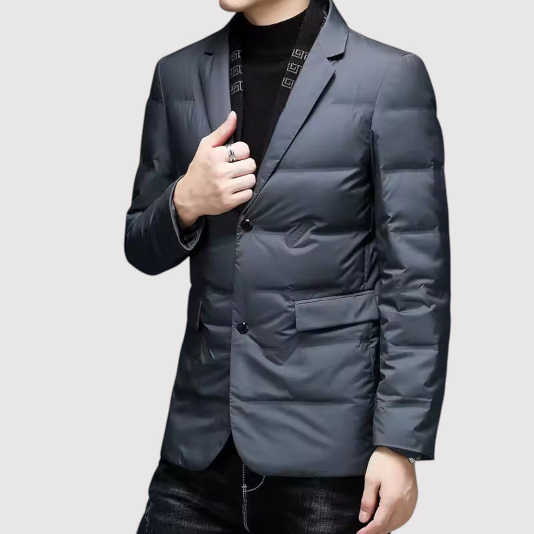 聡史 | ラグジュアリーなダウンジャケット